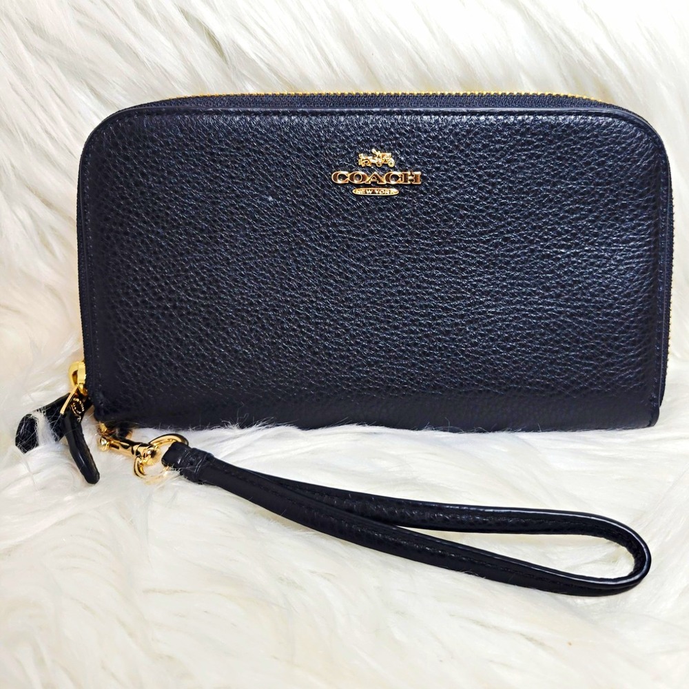 Coach Double Corner Zip Black Pebbled Leather Wristlet Women's - Read